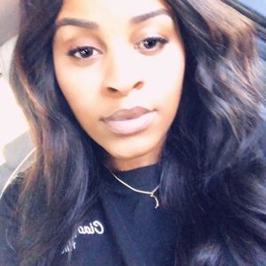 Meet your Posher, Dani